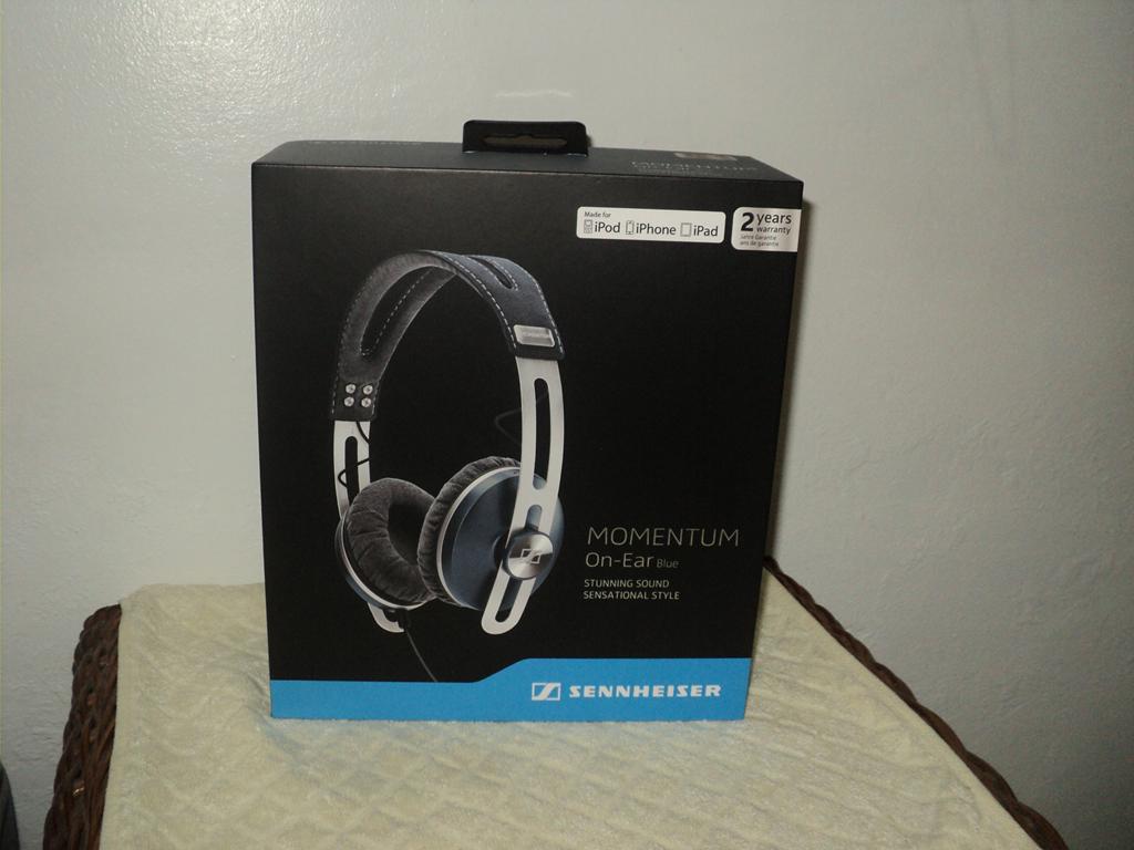 Sennheiser Momentum on-ear box