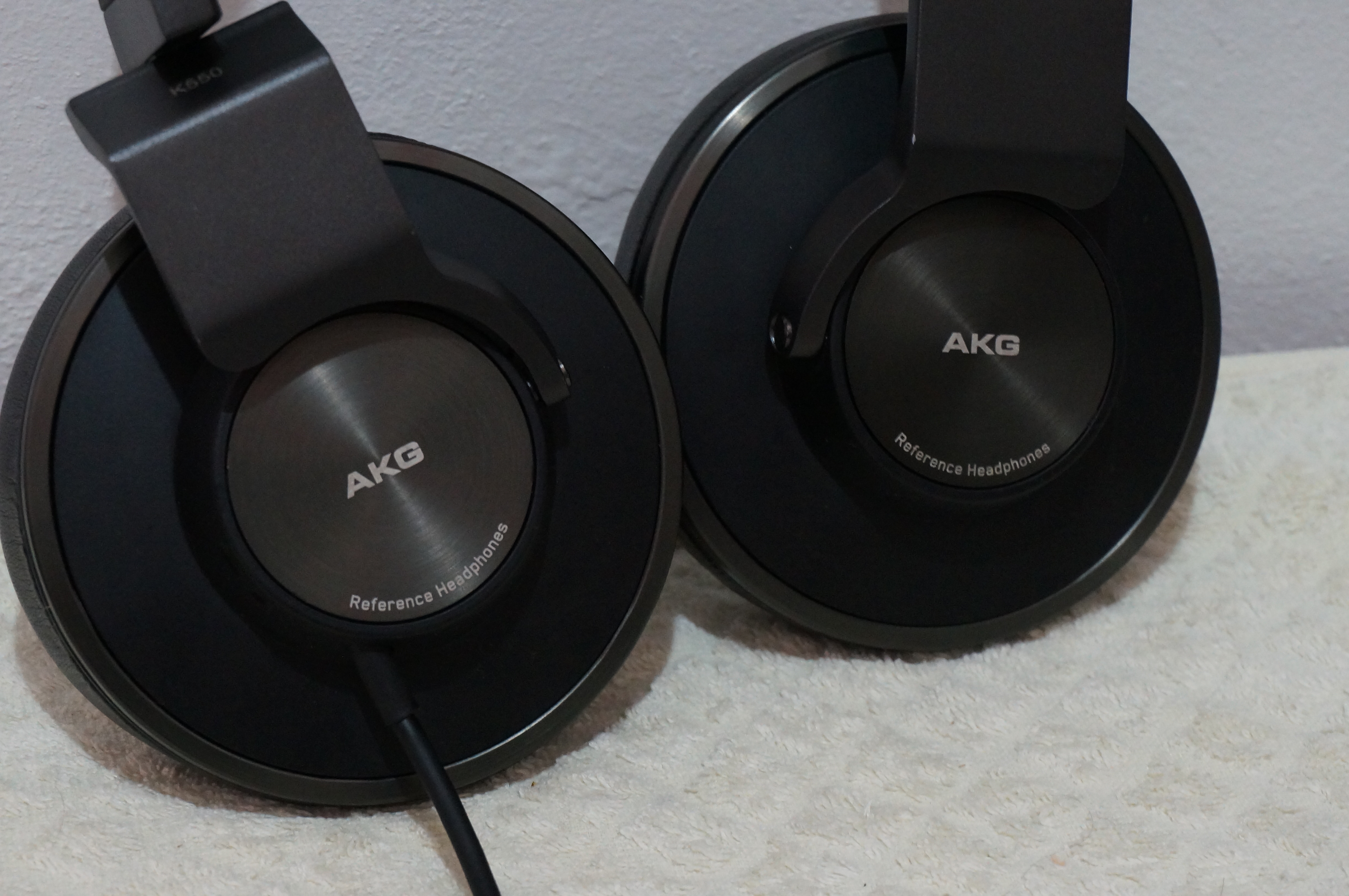 AKG K550 earcups