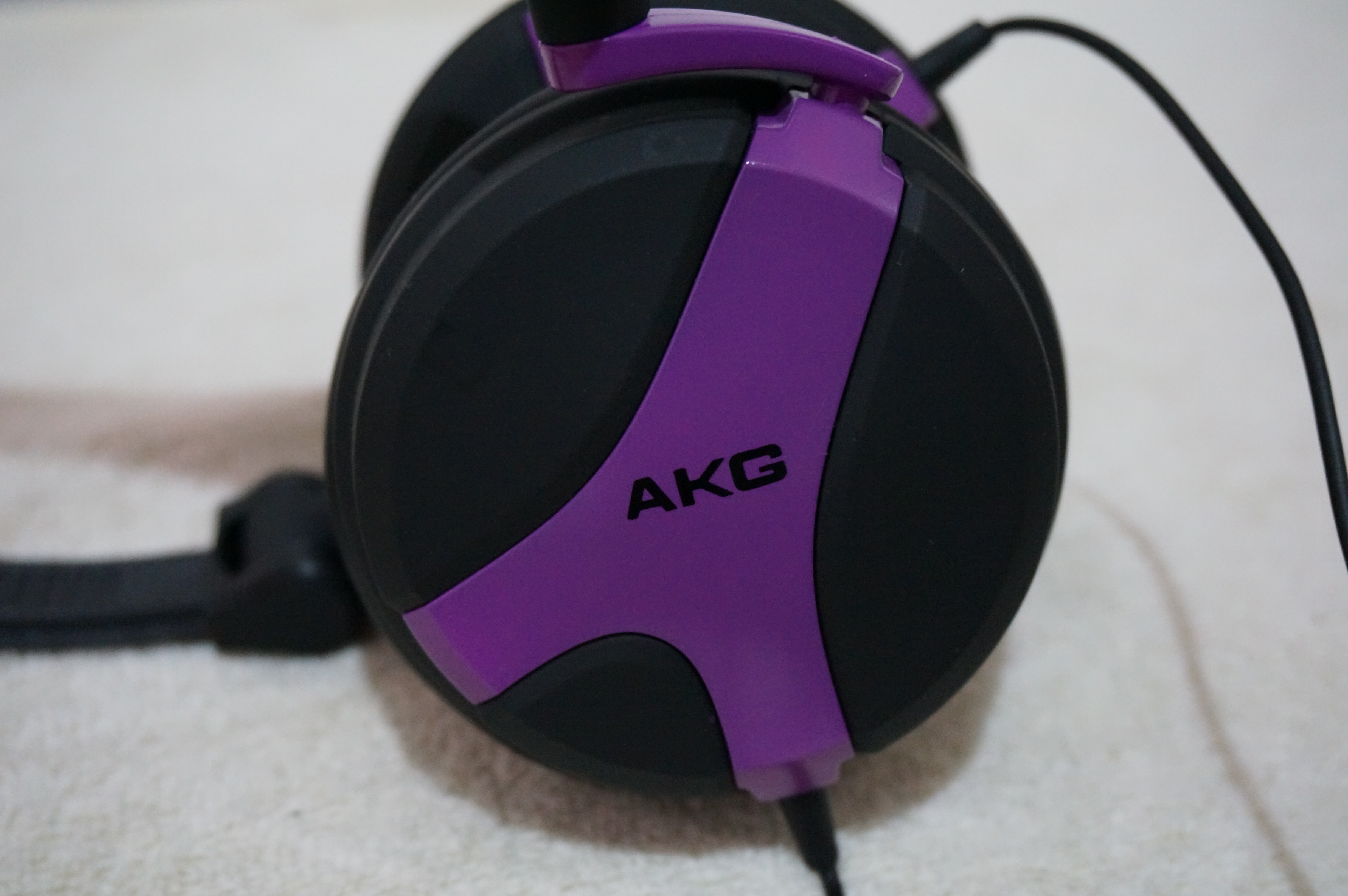 AKG K518 earcups