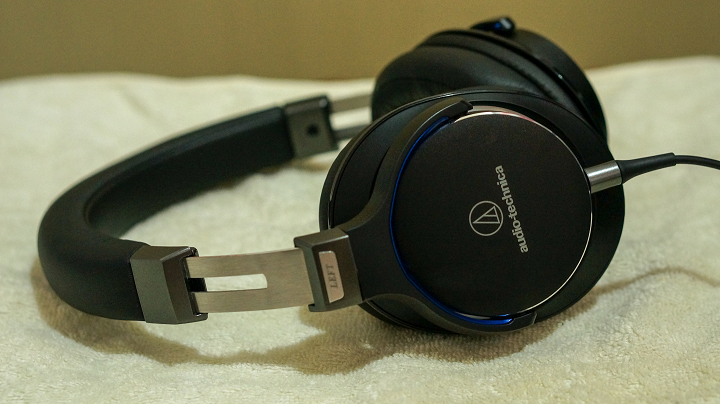 Audio-Technica MSR7 headphone