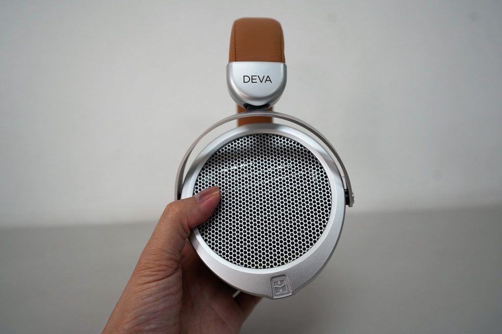 Hifiman Deva sound