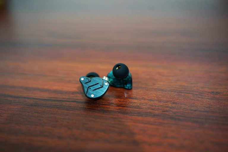 Budget IEM – KZ ZSN Review
