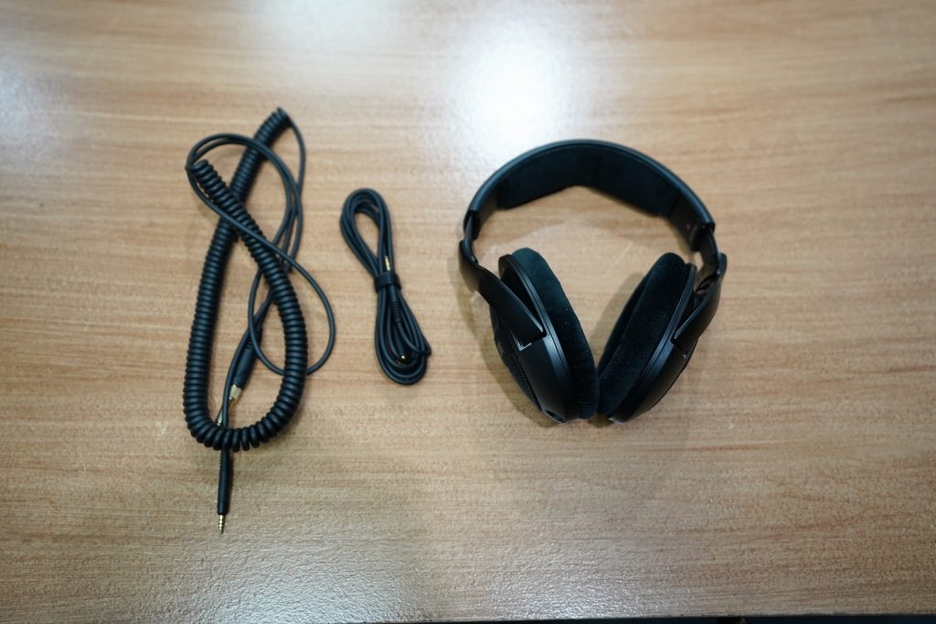 Sennheiser HD400 Pro accessories