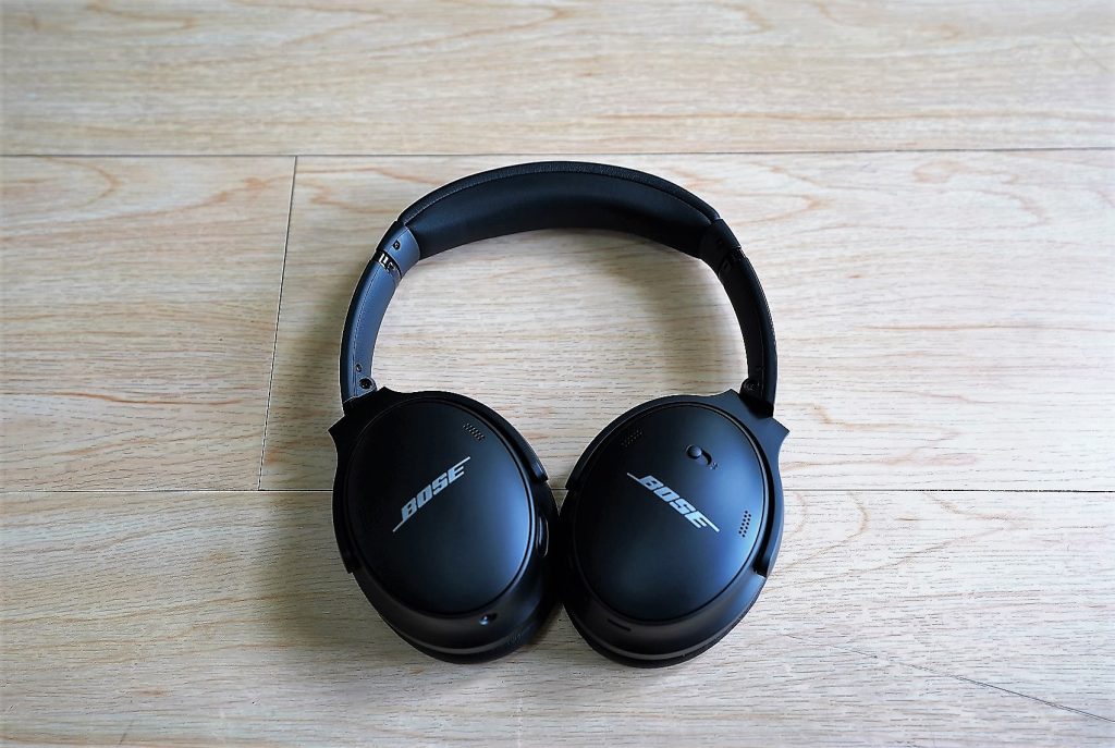 Bose QC45 headphone